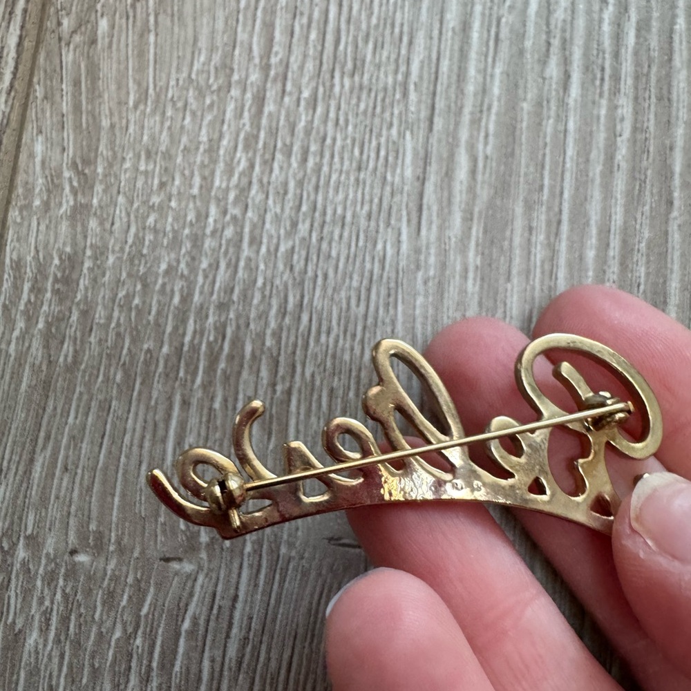 Vintage Gold Believe Brooch Antique Dainty Religious Christmas Pin inspirational - Picture 2 of 2